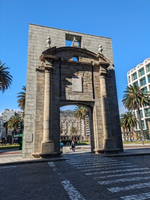 Puerta de la Ciudadela